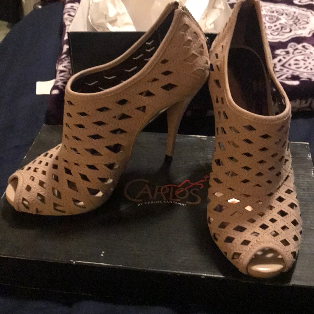 Carlos Santana heels
